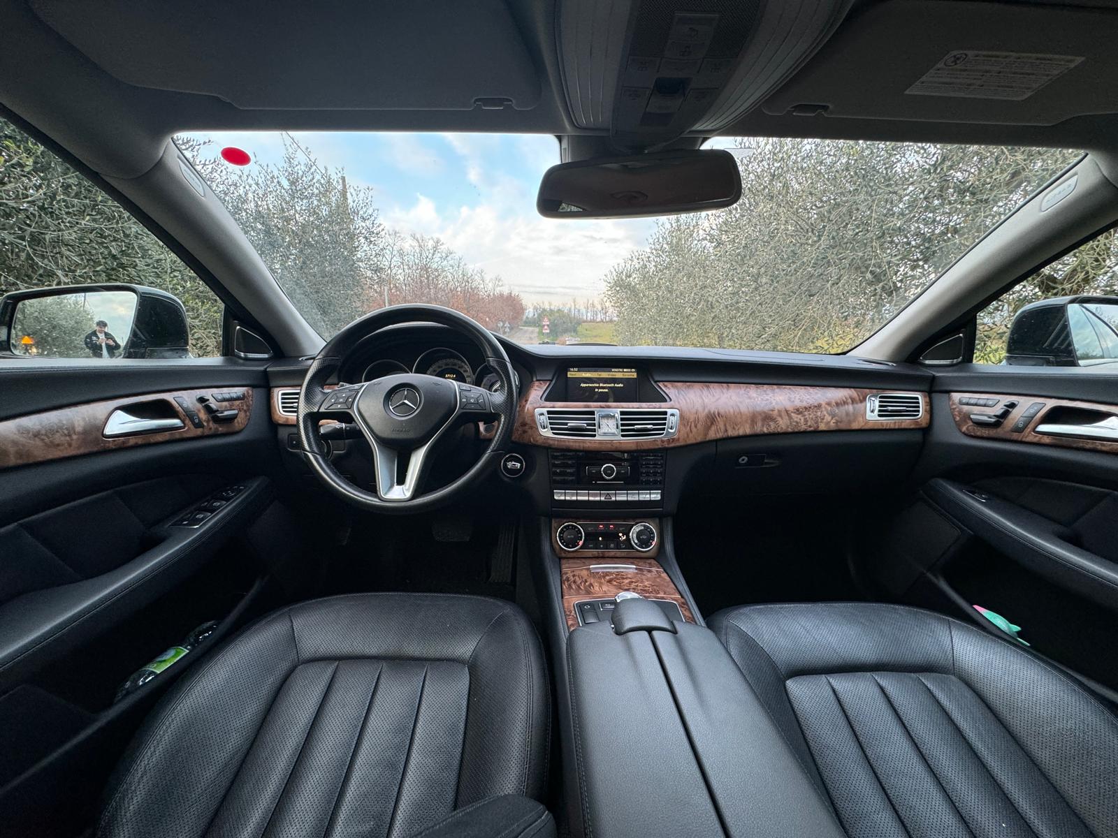 Mercedes CLS 350 anno 2012 - immagine 3