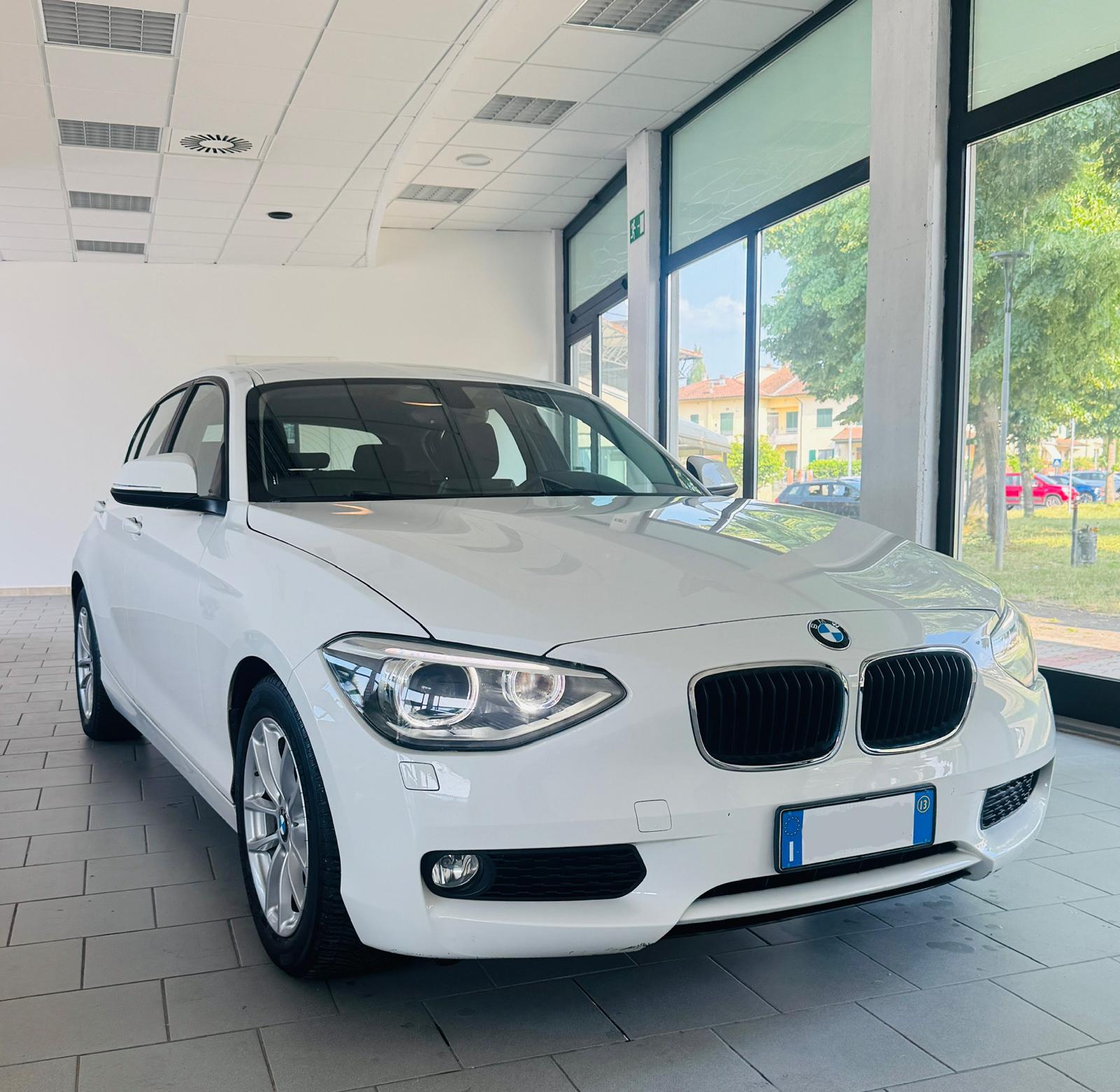 Bmw 116 116d 5p. Efficient Dynamics Urban
