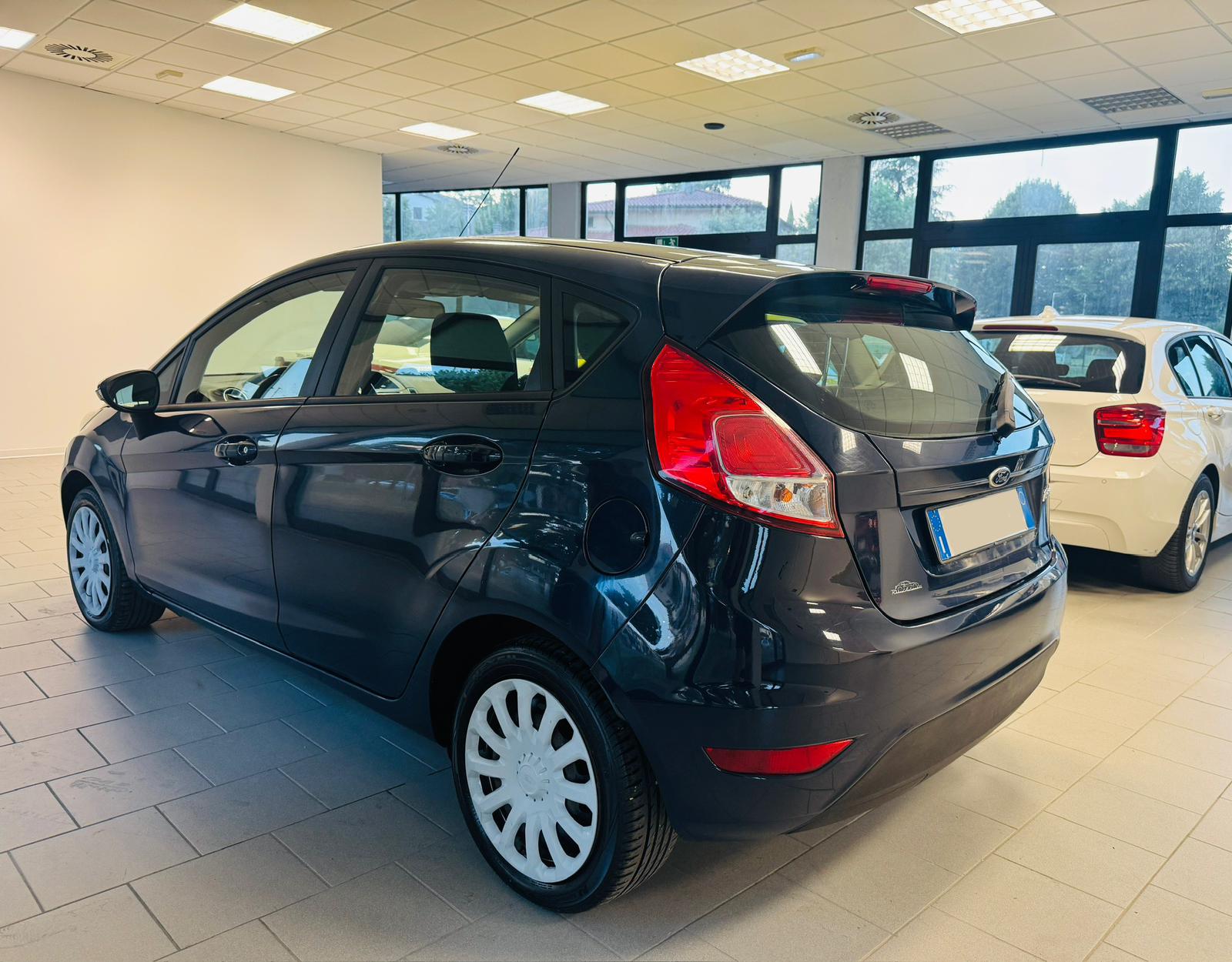 Ford Fiesta 1.5 TDCi 75CV 5 porte - immagine 3