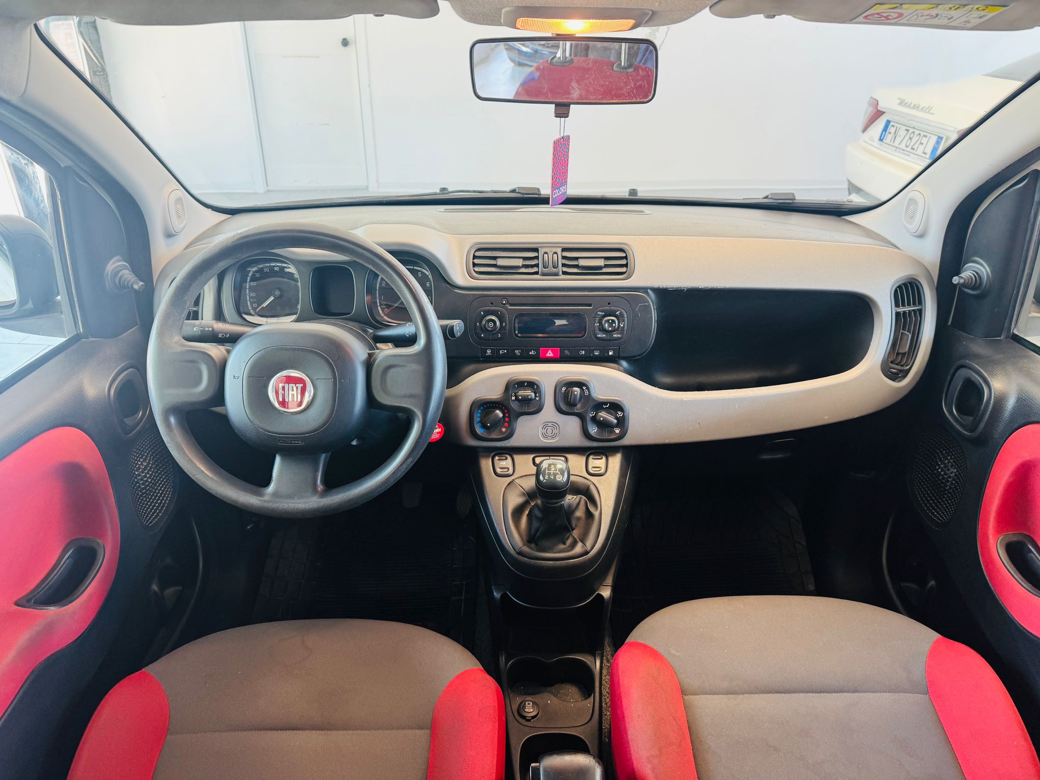 Fiat Panda 0.9 Metano - immagine 6